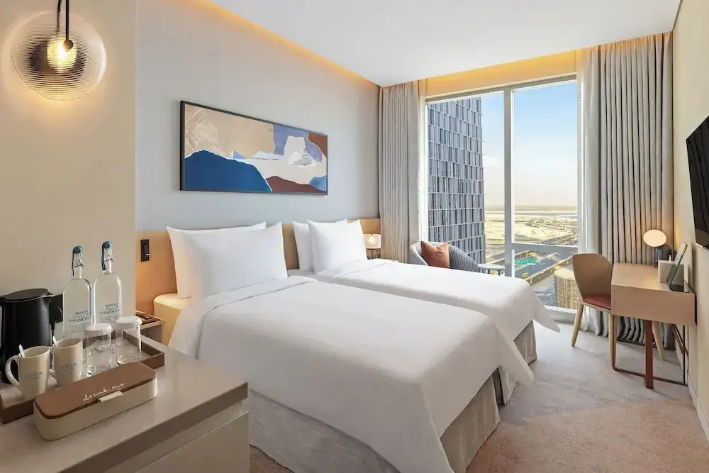 Deluxe Double room with city view (twin beds)