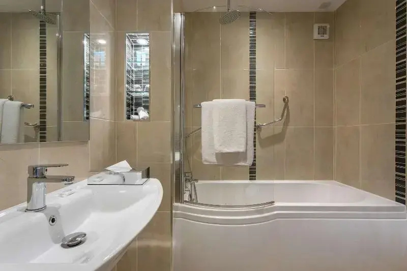 Park Inn by Radisson Shannon Airport - Chambres