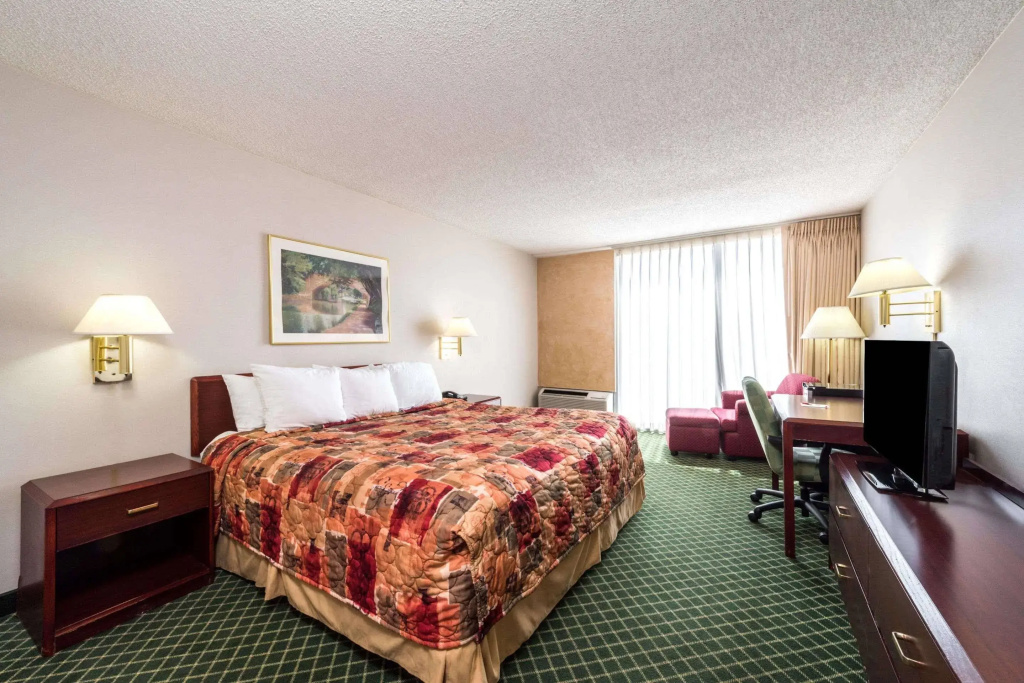 Holiday Inn Dallas Market Ctr Love Field by IHG - Général
