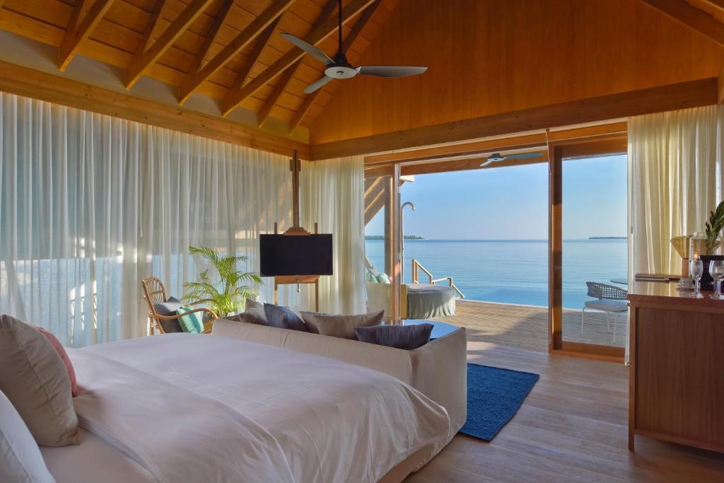 Emerald Faarufushi Resort & Spa