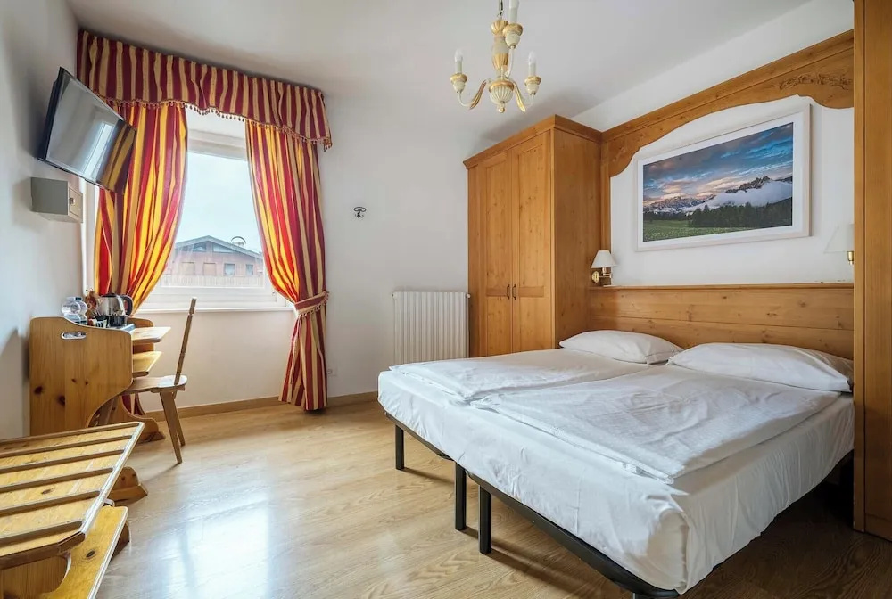 Economy Double room (full double bed)