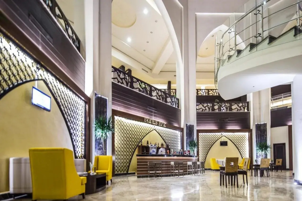Jasmine Palace Resort & Spa - 2