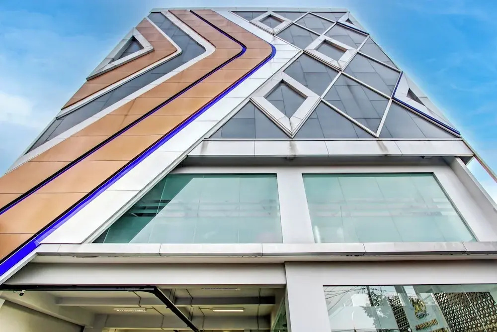 Townhouse OAK Near The Park Mall Semarang Formerly Semarang Boutique Hotel