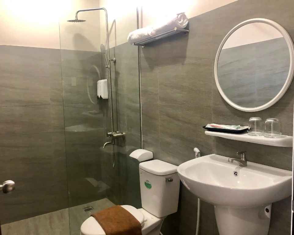 Deluxe Double room (full double bed)