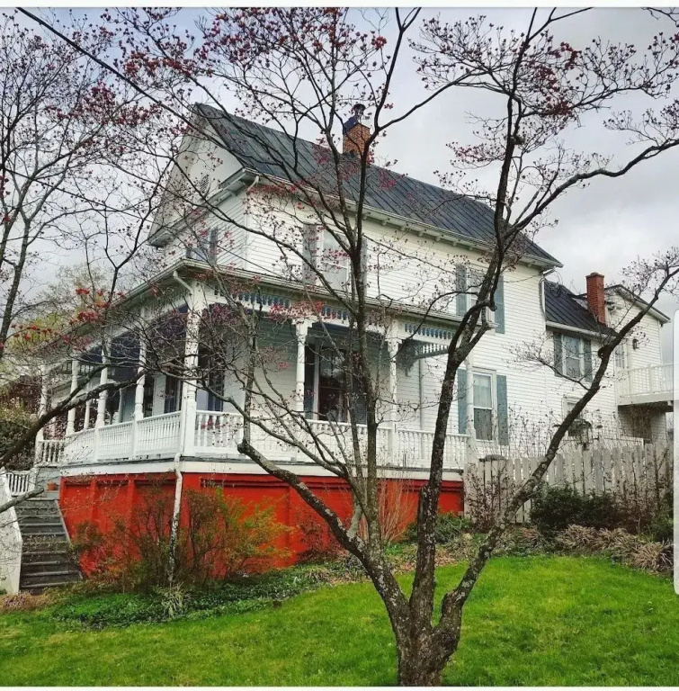 The Claiborne House