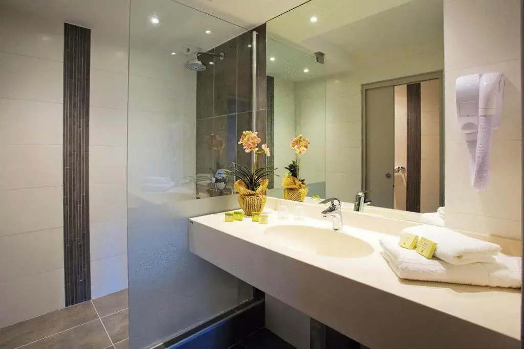 Privilege room