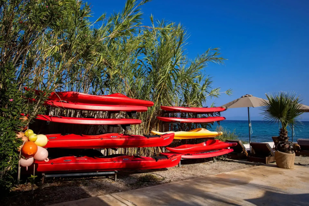 Nusa Suites & Villas