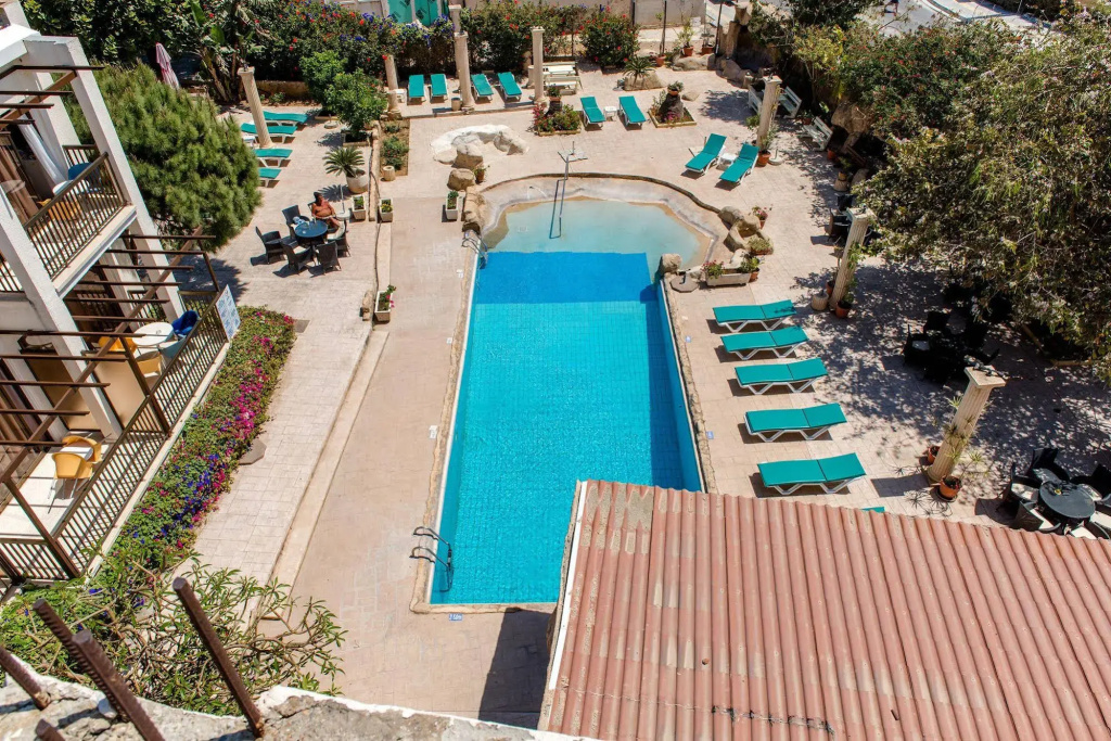 Hotel photo 13