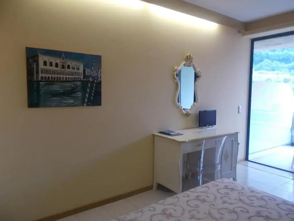 Hotel Laura Christina - Chambres