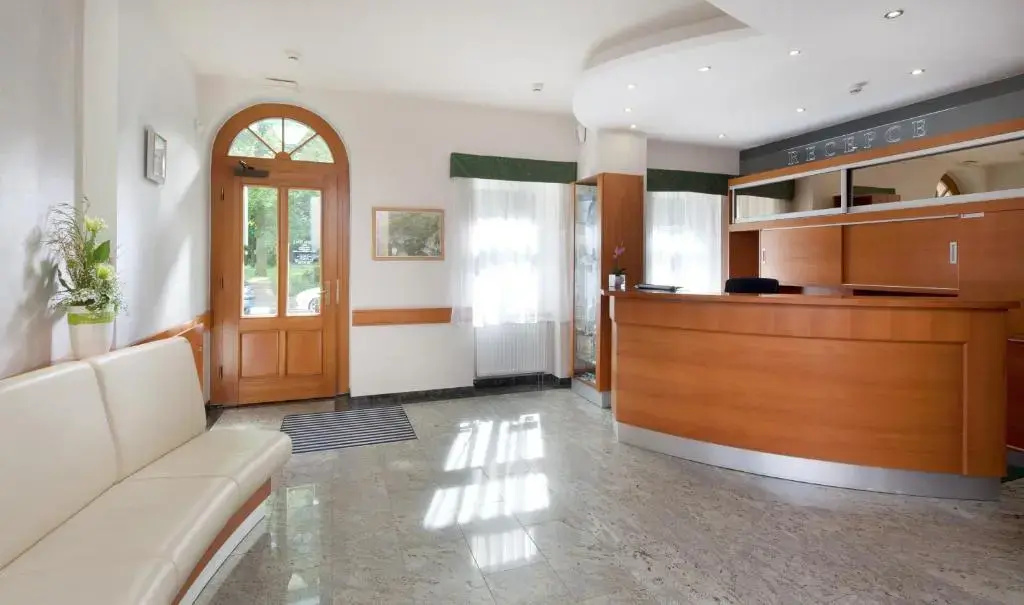 Hotel Reza - Chambres
