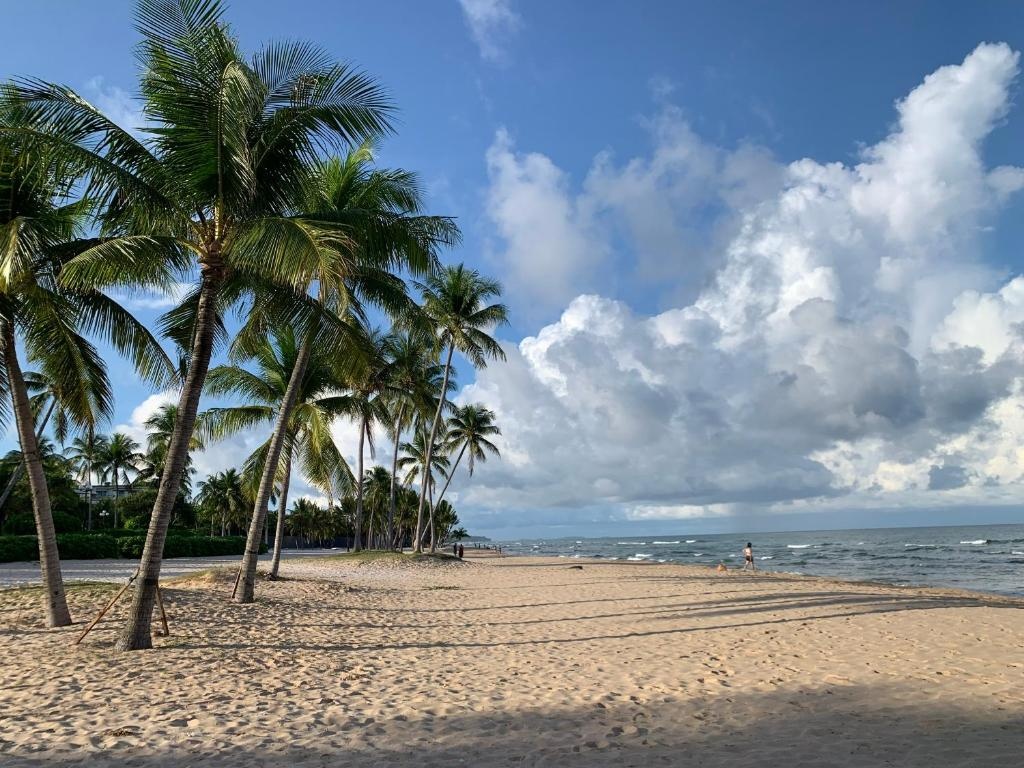 9BR West coast Phu Quoc townhouse by beach and shared swimming pools