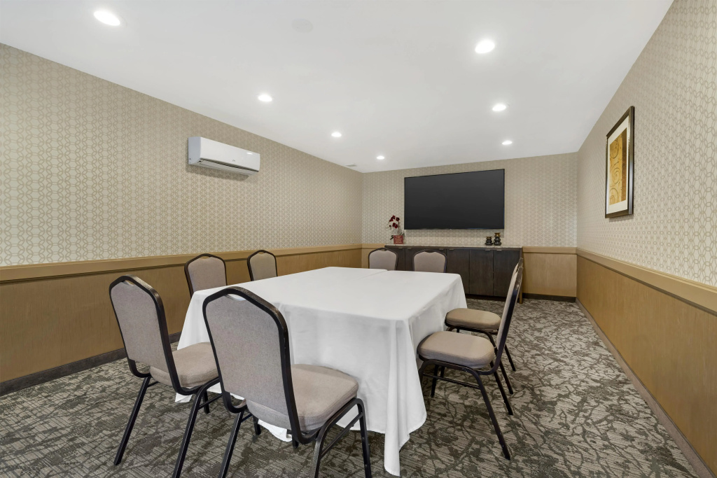 Best Western Plus Carriage Inn - Général