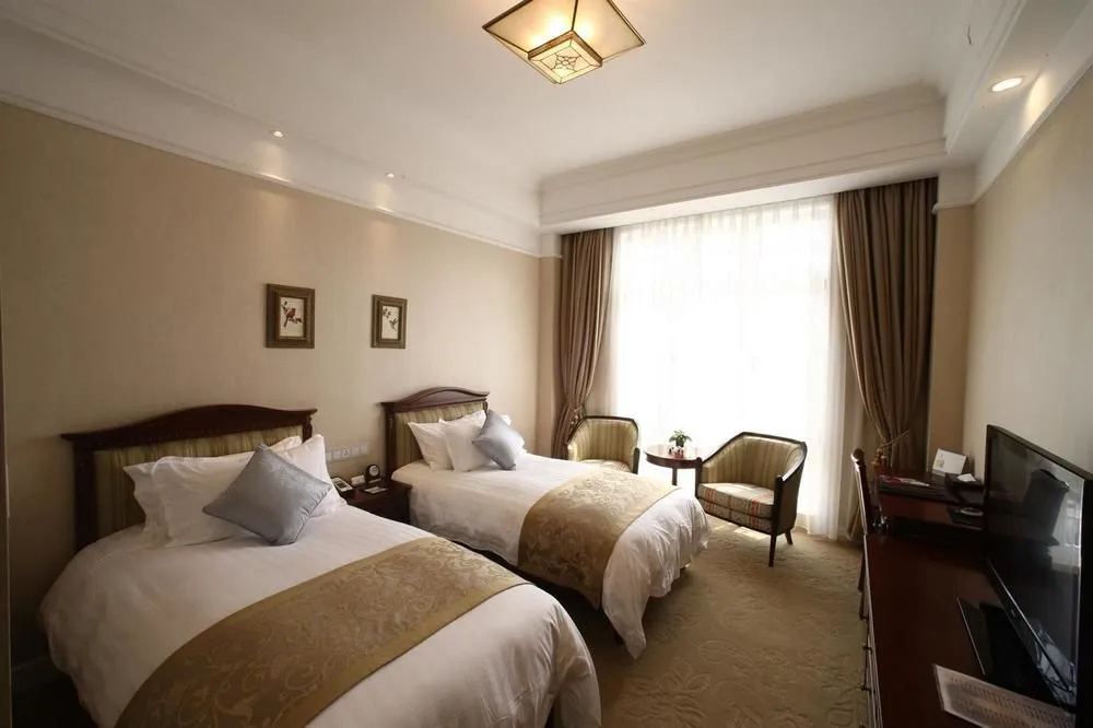 Jinan Blue Sky Hotel — фото 3