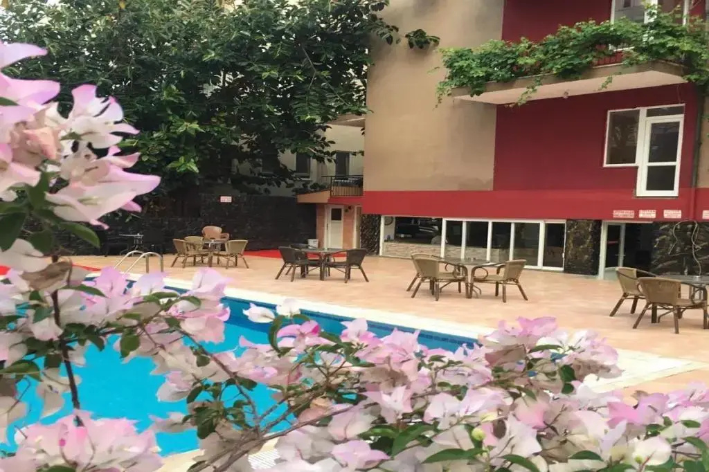 Livane Beach Otel