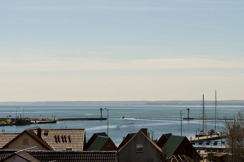 Beach & Waterfront