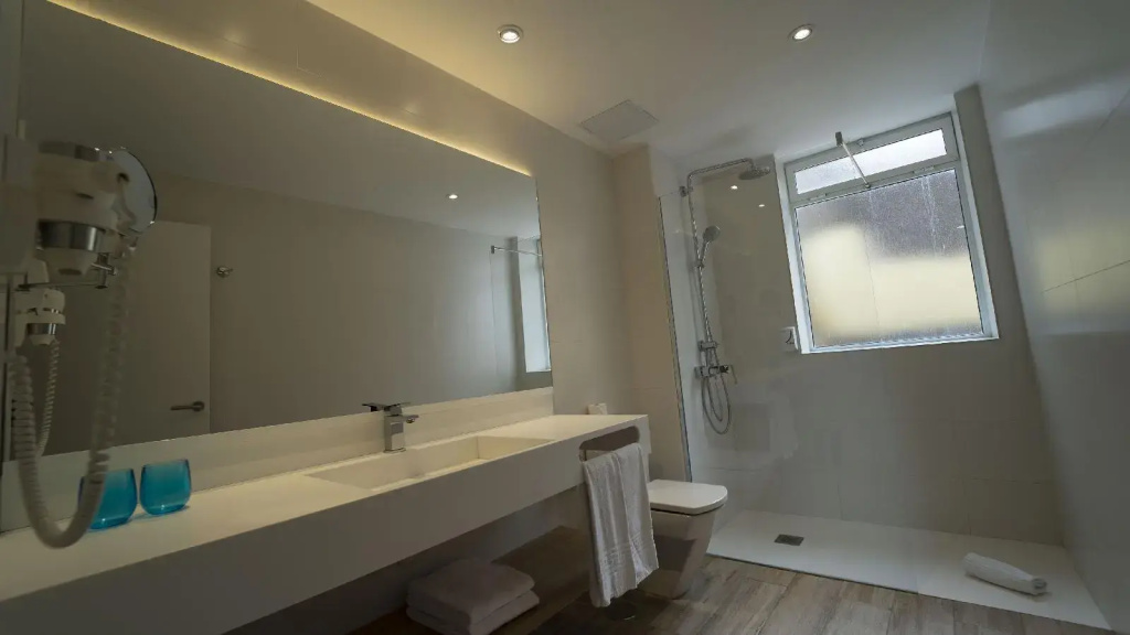 Hotel photo 36