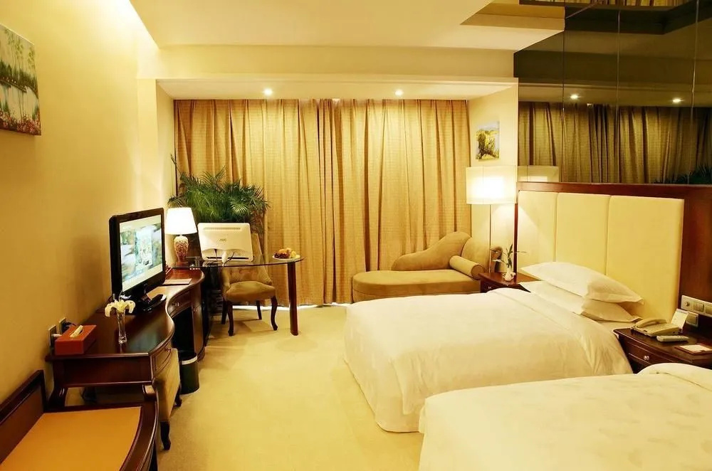Feeling Hotel - Yulin - фото 6