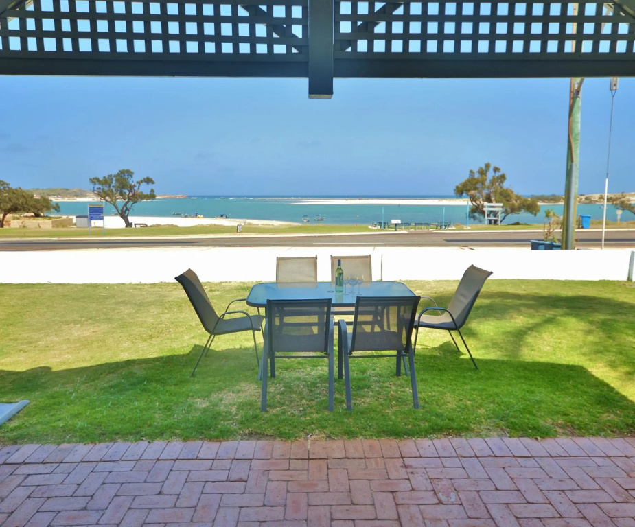Waterfront Apartment 2 - Kalbarri WA