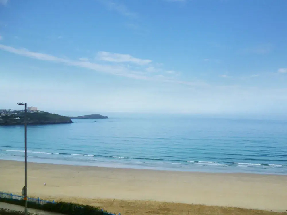 Beach & Waterfront