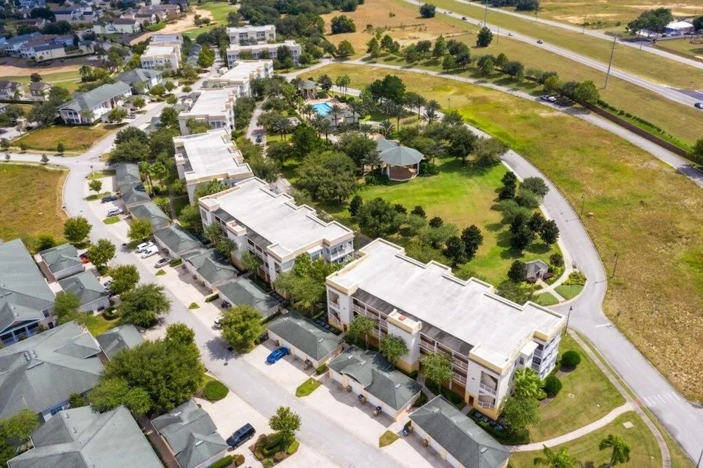 Luxury Golf Resort Located In Reunion Resort 3 Bedroom Condo by Redawning