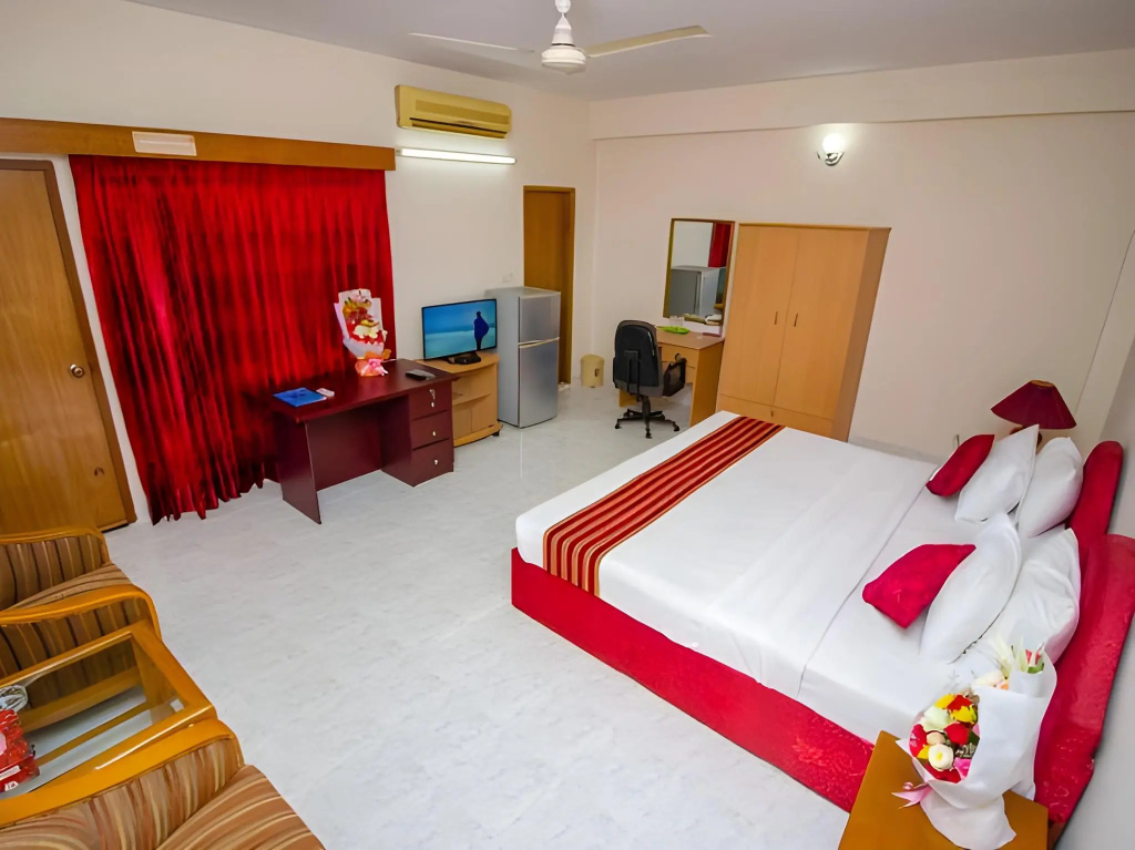 Laurel Hotels Ltd. — 2