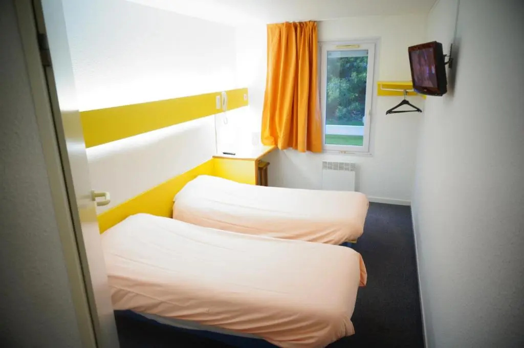 Standard Double room (twin beds)