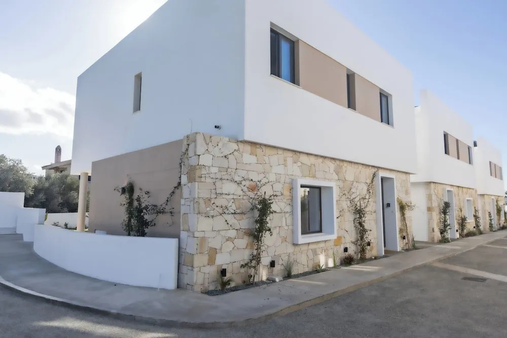 Ayia Napa Orea Villa OR6