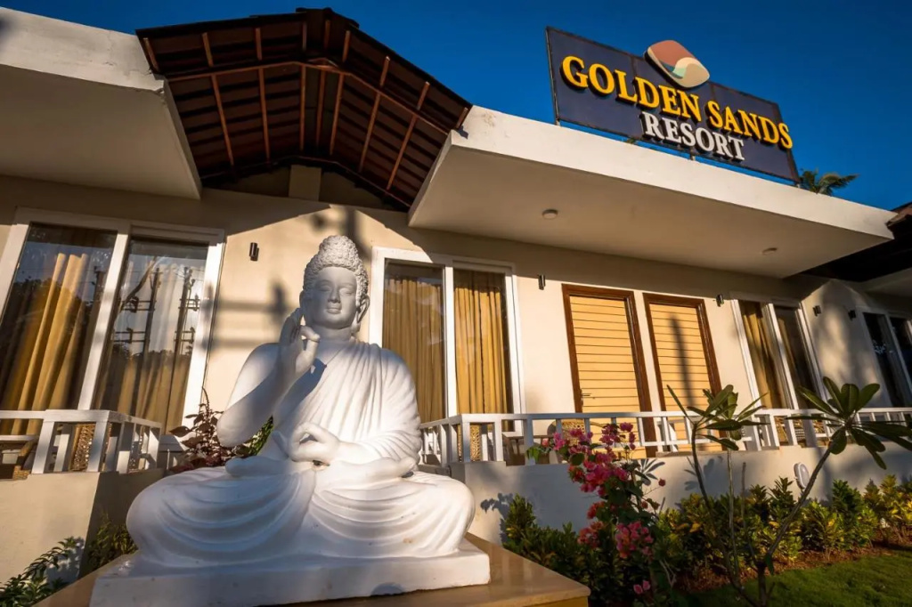 Golden Sands Beach Resort