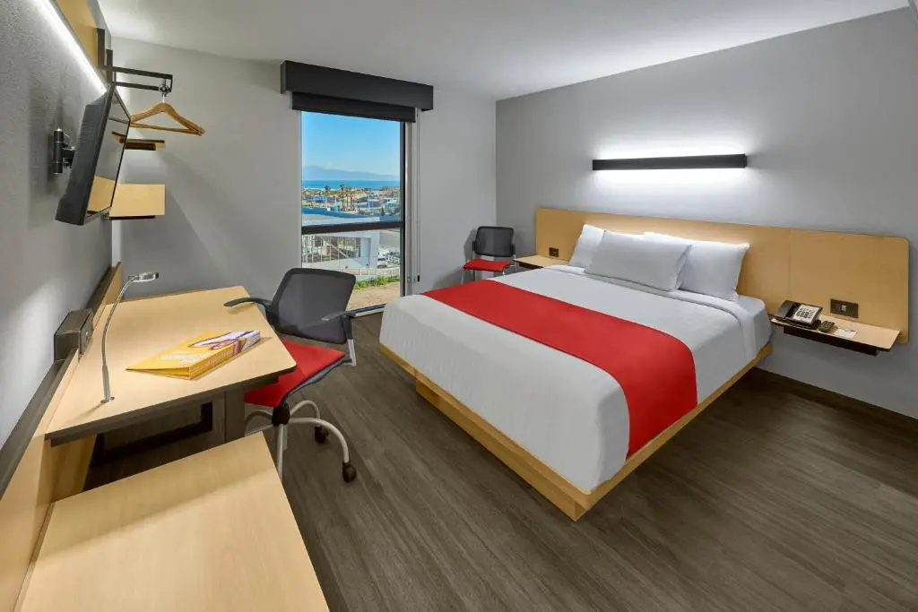 Guest Double room (full double bed)