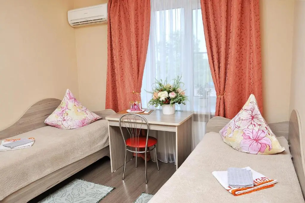 Comfort room