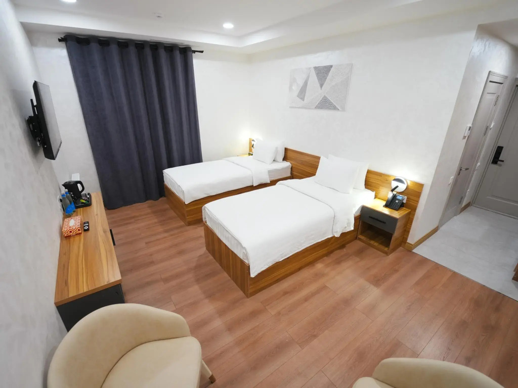 Двухместный номер Comfort с балконом 2 отдельные кровати в Отель Avant Hotel Tashkent Pool&Spa