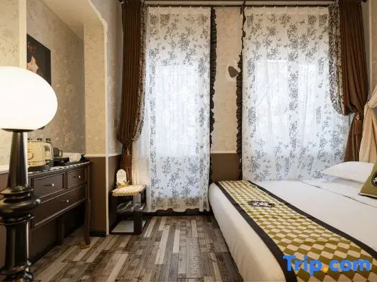 Executive Duplex Suite