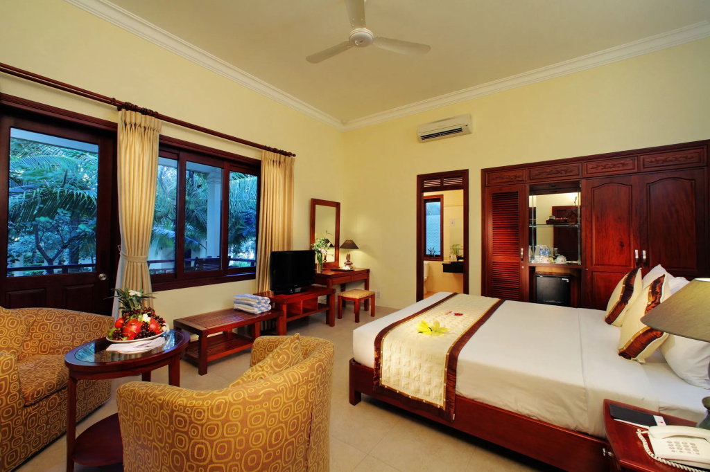Golden Coast Resort and Spa - Général