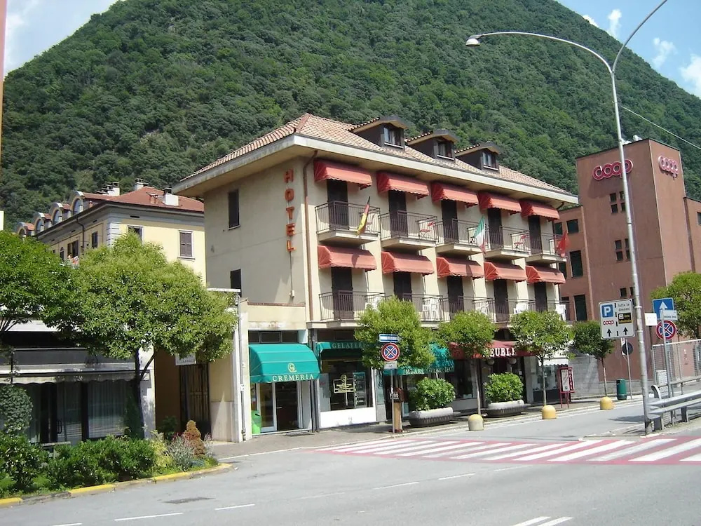 Hotel Meublé Moderno