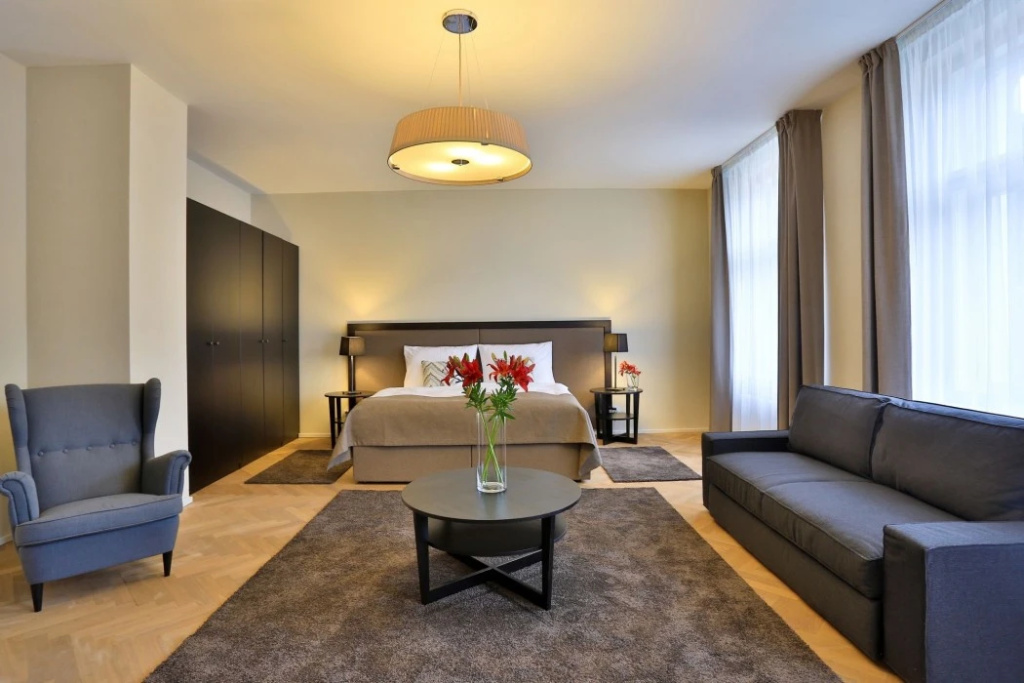 James Hotel & Apartments - Général