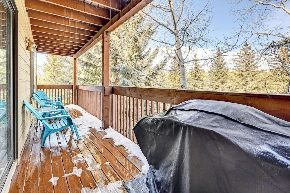 Flagstaff Condo w/ Balcony in Golf Community!