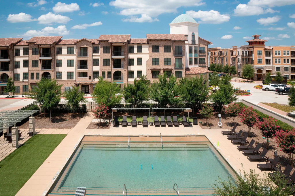 Sheraton Stonebriar Hotel - Chambres