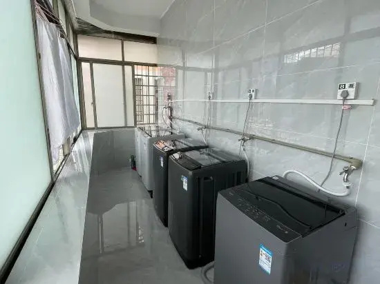 Runhong Serviced Apartment (Nanshui Market)