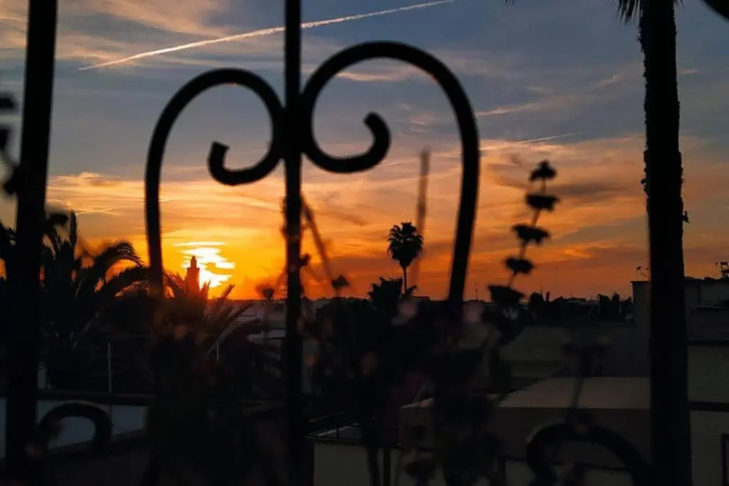 Sunset House