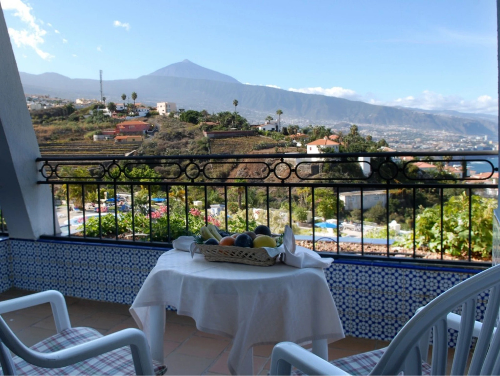 Balcony & Terrace