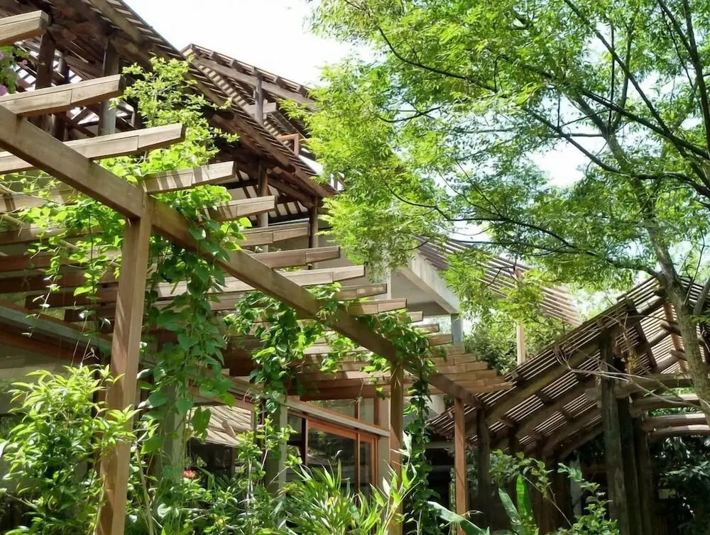 Triem Tay Gardens