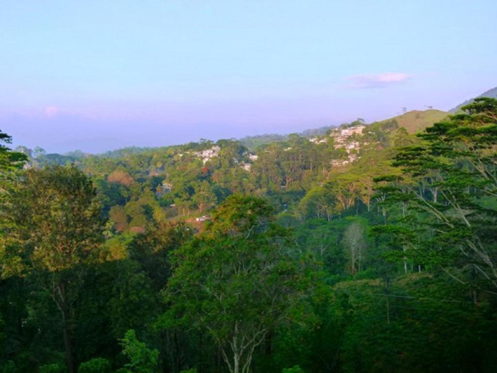 Hanthana House