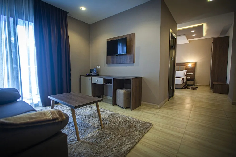 Junior Suite
