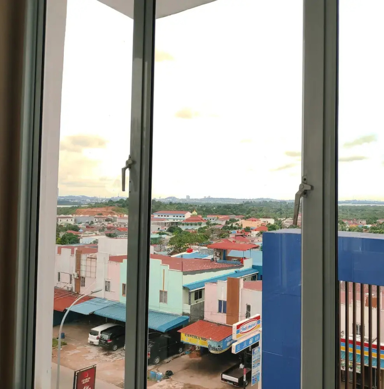 OS Hotel Airport Batam Room Type - Deluxe Double Room