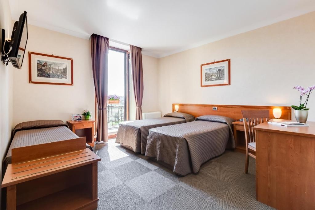 Romoli Hotel Room Type - TRIPLE STANDARD
