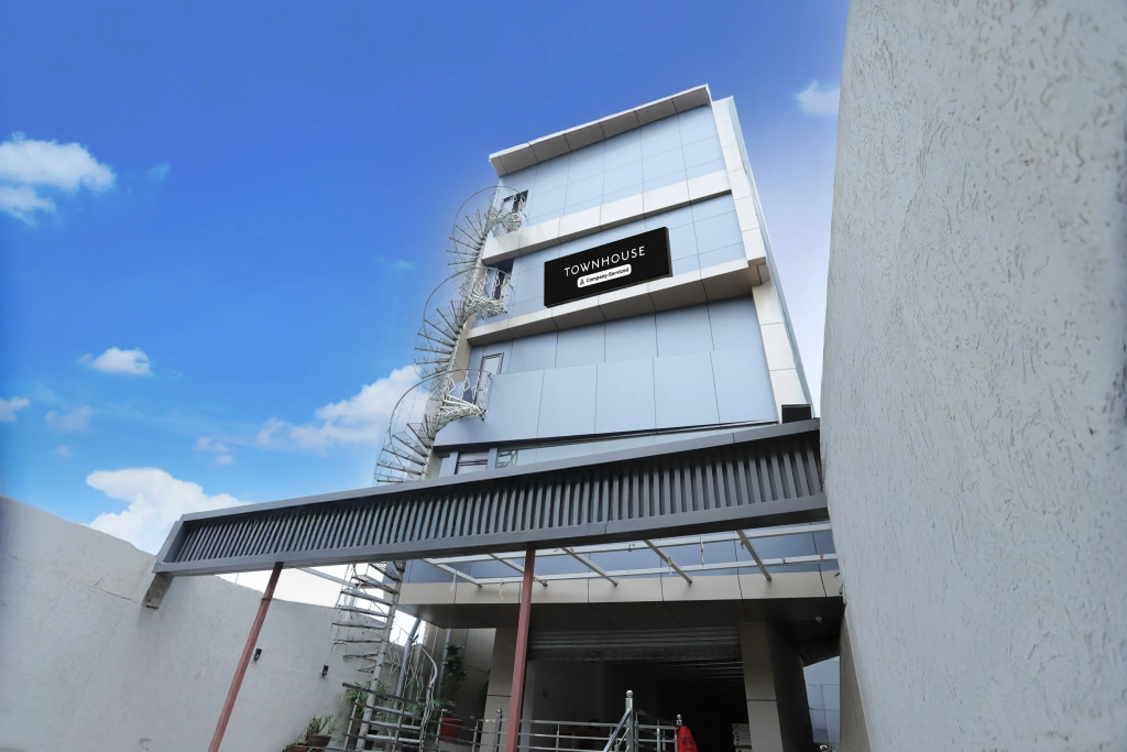Townhouse Rauniyar City Centre Ratu Road