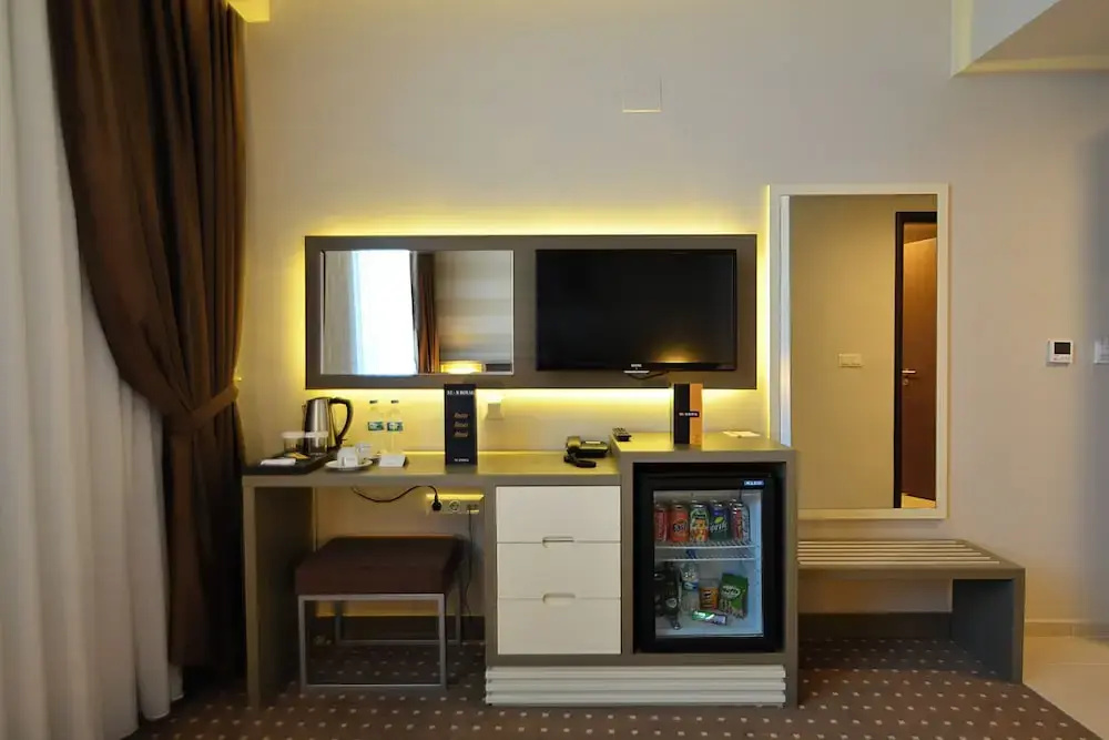 Economy room