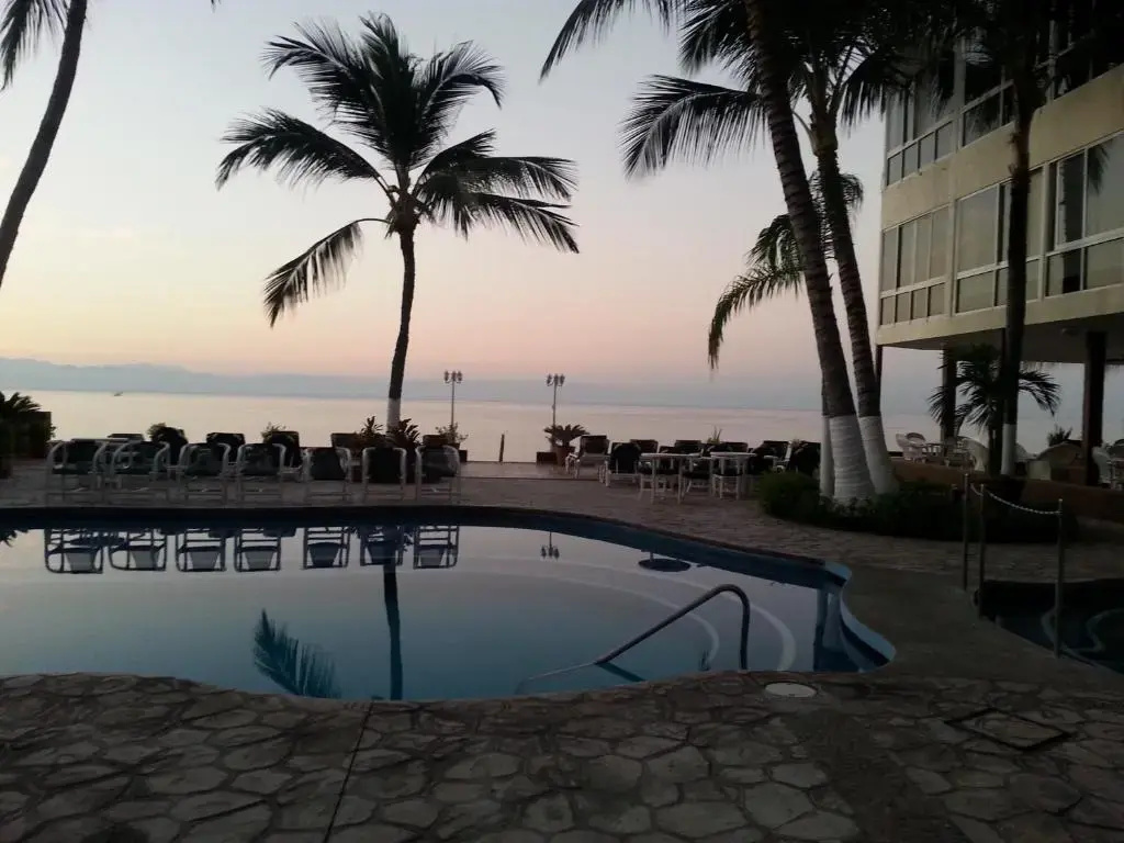 1 Bedroom Suite with ocean view