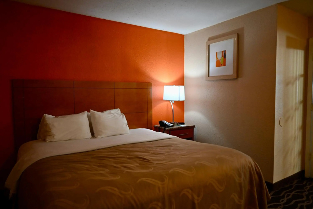 Quality Inn & Suites I-35 near Frost Bank Center - Général