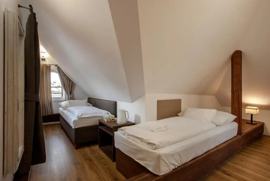 Pension Corto - Chambres